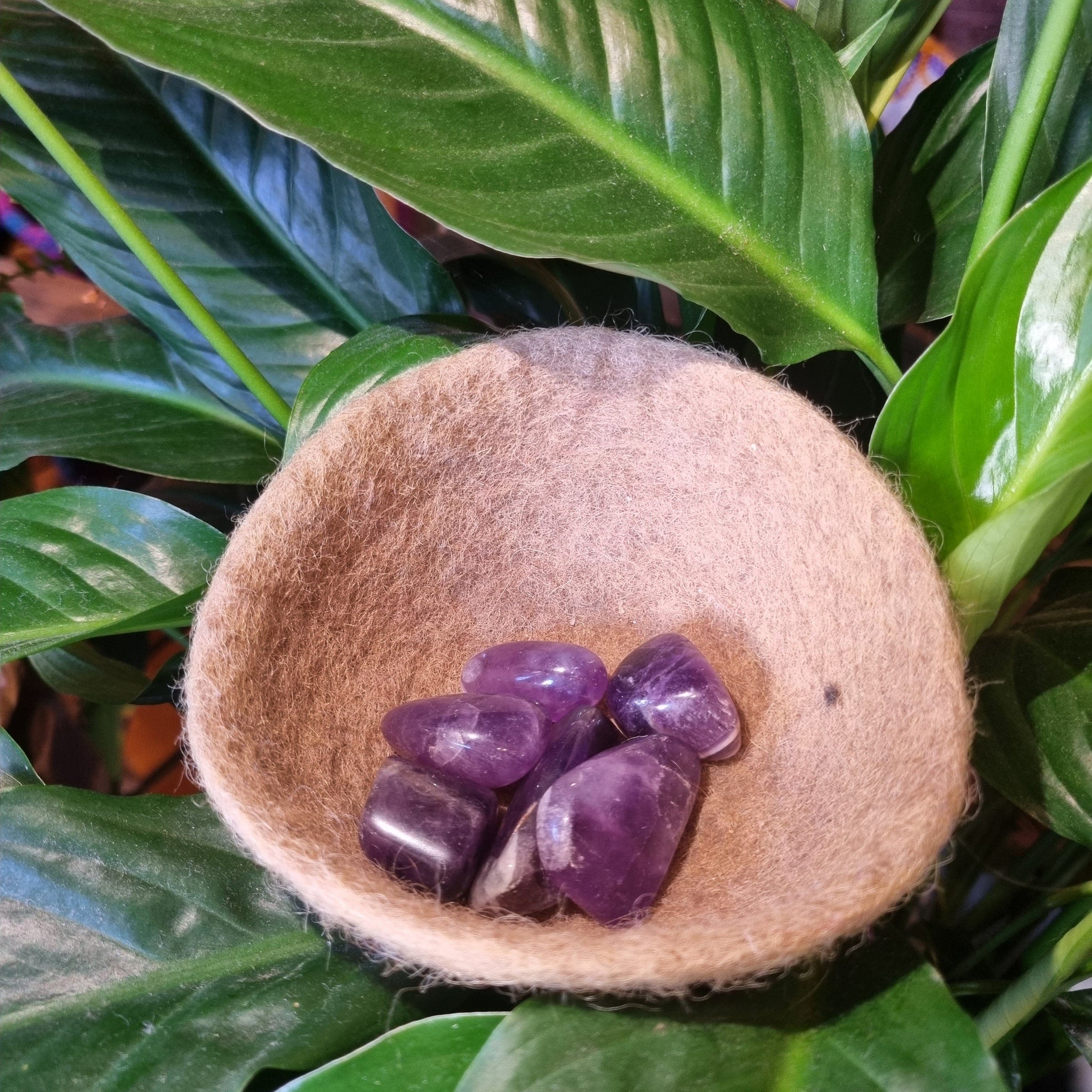 Buy quality Amethyst Tumble stone for spirituality & Meditation