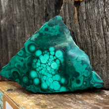 Load image into Gallery viewer, Malachite slice #3