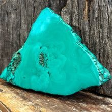 Load image into Gallery viewer, Malachite slice #3