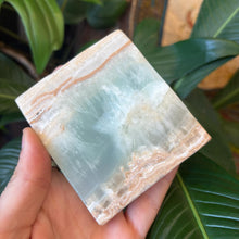 Load image into Gallery viewer, Caribbean Calcite Charging Plate #2