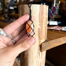 Load image into Gallery viewer, Handmade South African Agate Macrame Necklace